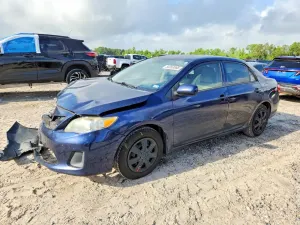 Toyota Corolla 1.8L 4 2013