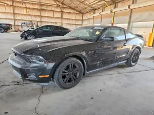 Ford Mustang 3.7L 6 2012