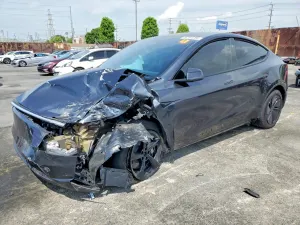 Tesla Model Y 2026