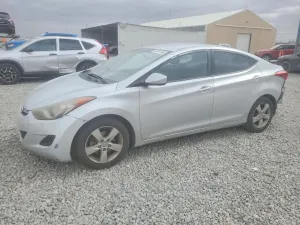 Hyundai Elantra 1.8L 4 2013