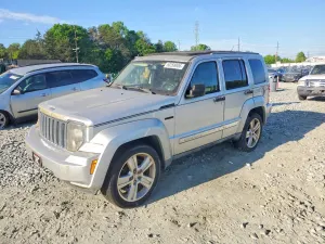 Jeep Liberty 3.7L 6 2012