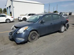 Nissan Versa 1.6L 4 2015