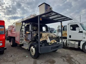 Freightliner Business Class M2 6.7L 6 2019