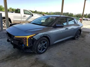 Kia K4 2.0L 4 2025