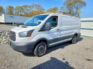 Ford Transit 3.7L 6 2015