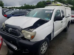 Toyota Tacoma 2.7L 4 2015