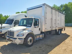 Freightliner Business Class M2 6.7L 6 2017