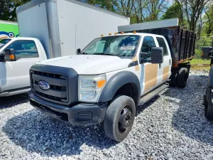Ford F-450 6.8L 10 2015