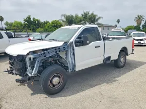 Ford F-250 6.8L 8 2024