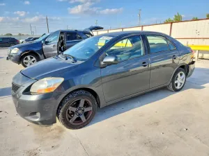 Toyota Yaris 1.5L 4 2010