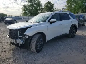 Nissan Pathfinder 3.5L 6 2025