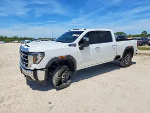 GMC Sierra 6.6L 8 2024