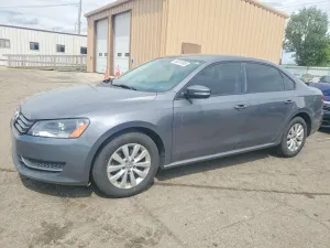 Volkswagen Passat 1.8L 4 2015