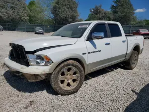 Dodge RAM 5.7L 8 2011