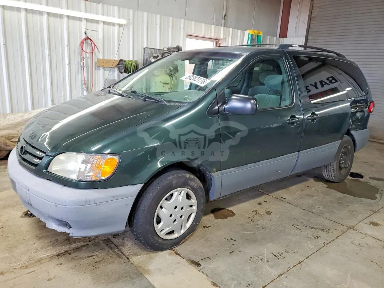 Toyota Sienna 3.0L 6 2002