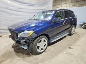 Mercedes-Benz ML 3.0L 6 2015