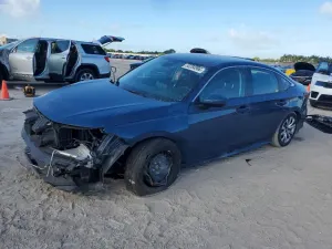 Honda Civic 2.0L 4 2025