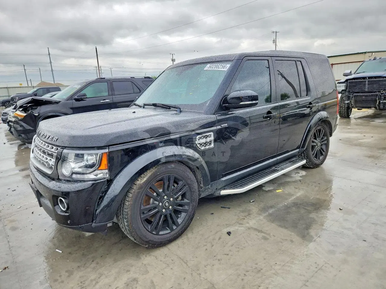 Land Rover Discovery 3.0L 6 2016