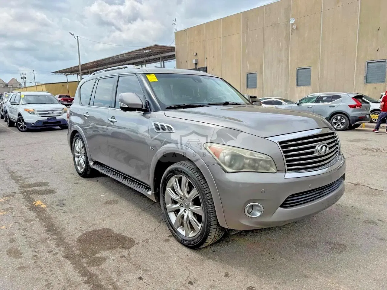 Infiniti QX80 5.6L 8 2014