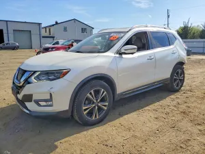Nissan Rogue 2.5L 4 2017
