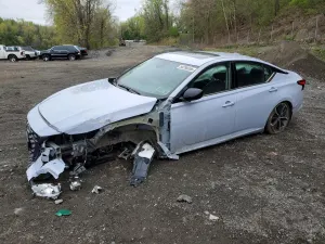 Nissan Altima 2.5L 4 2025