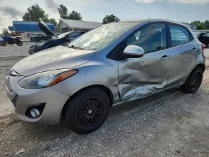 Mazda 2 1.5L 4 2013