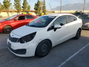 Kia Rio 1.6L 4 2013