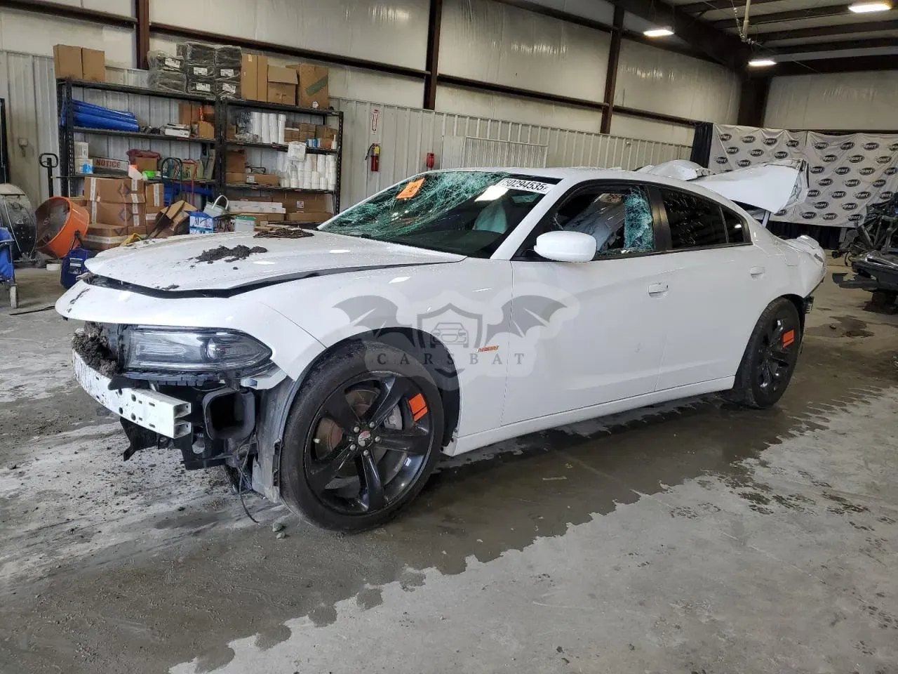 Dodge Charger 5.7L 8 2018