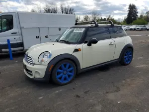 Mini Cooper 1.6L 4 2011