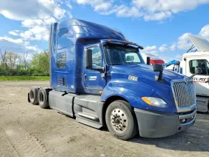 International LT Series 15.0L 6 2020