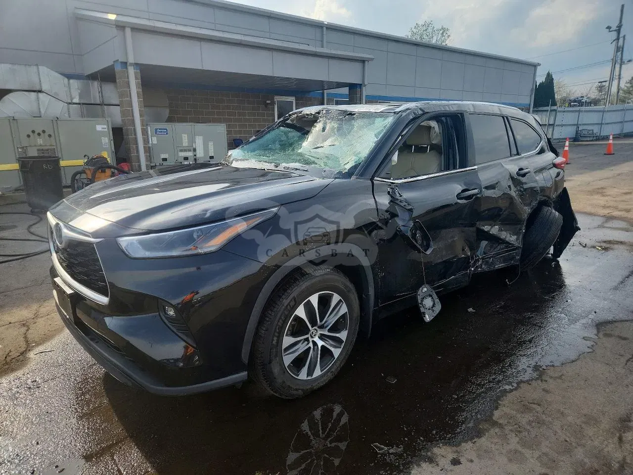 Toyota Highlander 3.5L 6 2021