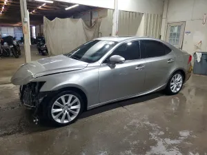 Lexus IS 3.5L 6 2016