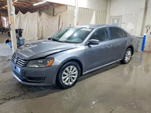 Volkswagen Passat 1.8L 4 2014