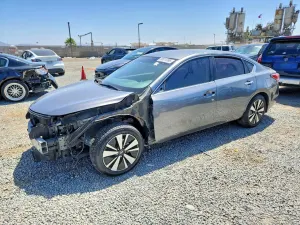 Nissan Altima 2.5L 4 2015
