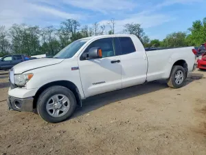 Toyota Tundra 5.7L 8 2008