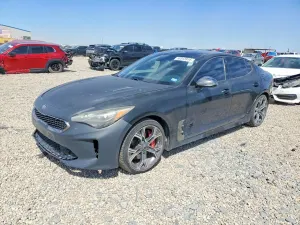 Kia Stinger 3.3L 6 2018