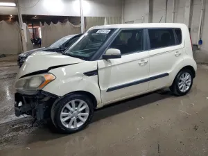 Kia Soul 2.0L 4 2013