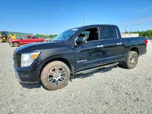 Nissan Titan 5.6L 8 2021