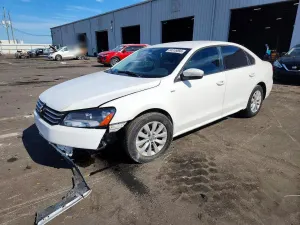 Volkswagen Passat 1.8L 4 2015