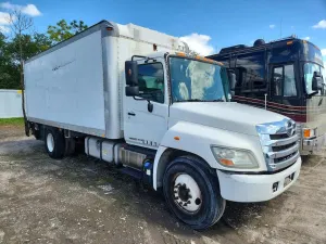Hino Motors 258 / 268 7.6L 6 2013
