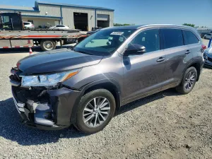 Toyota Highlander 3.5L 6 2018