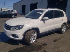Volkswagen Tiguan 2.0L 4 2013