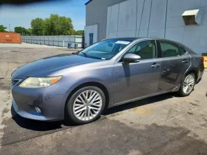 Lexus ES 3.5L 6 2013