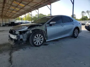 Toyota Camry 2.5L 4 2020