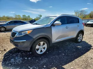 Kia Sportage 2.4L 4 2012