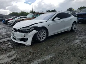 Tesla Model S 2017