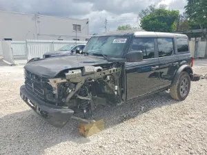 Ford Bronco 2.3L 4 2025