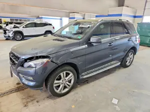 Mercedes-Benz ML 3.5L 6 2015