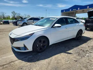 Hyundai Elantra 2.0L 4 2023