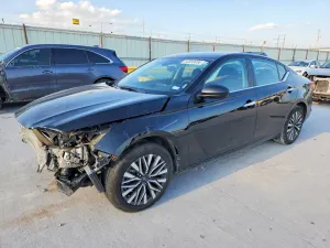 Nissan Altima 2.5L 4 2024